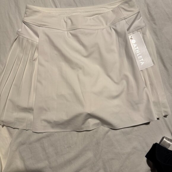 NWT Athleta Advantage White Pleated Tennis Skort. - Picture 1 of 5